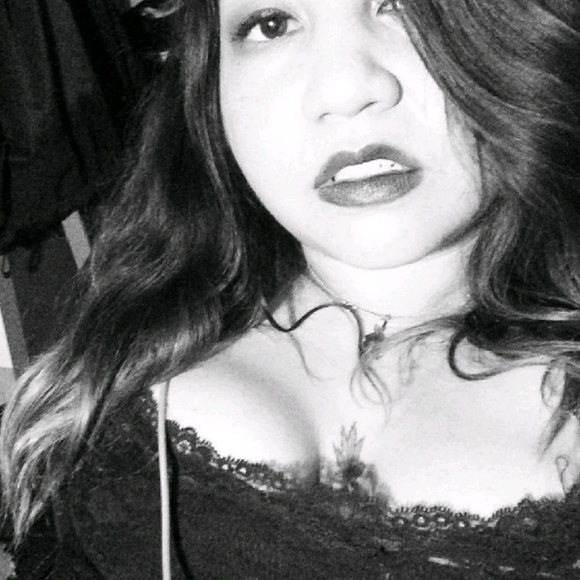 Meet your Posher, A - Picture 1 of 1